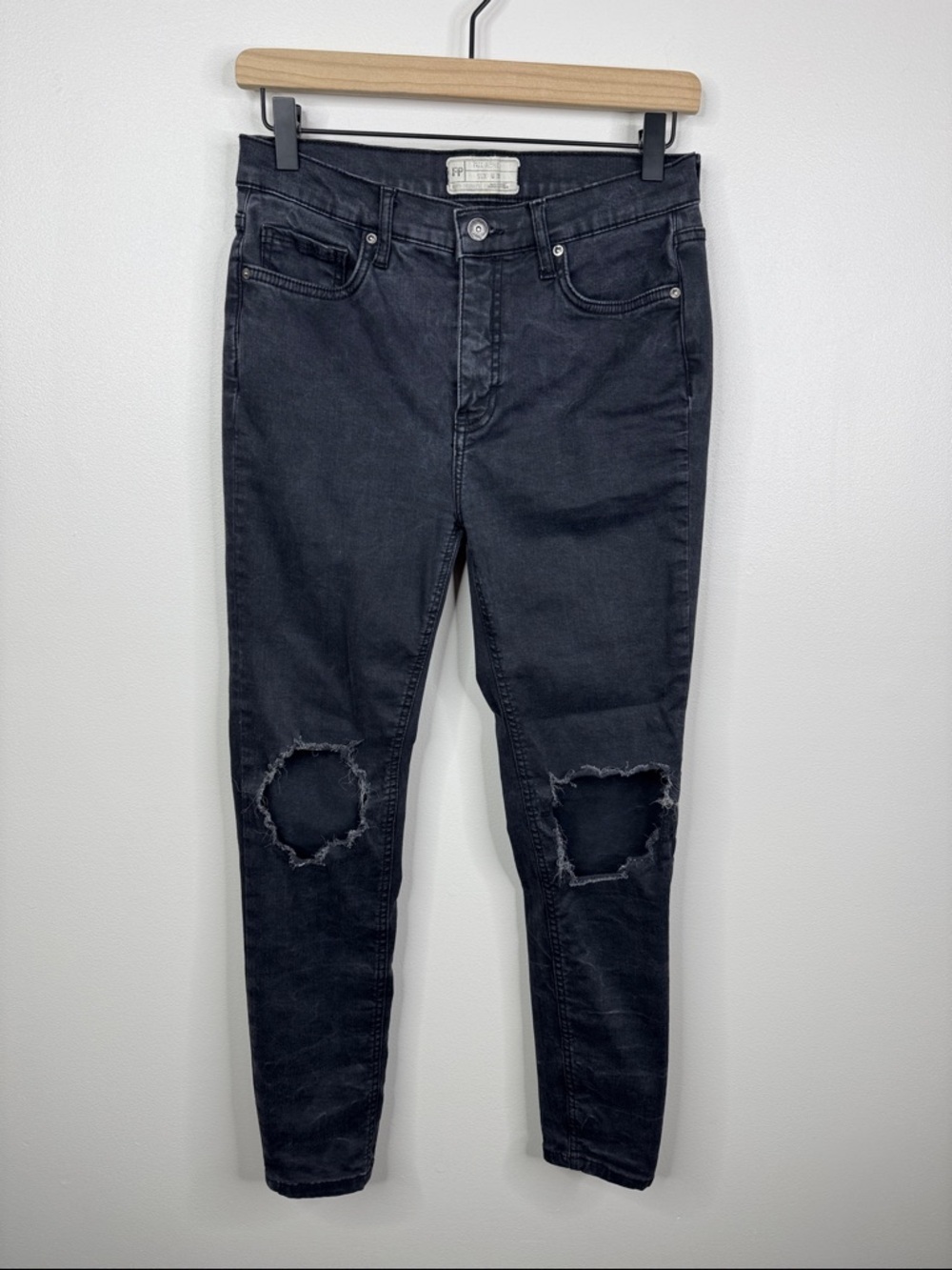 Free People High Rise Busted Knee Skinny Jeans 28 Faded Black Distressed Denim